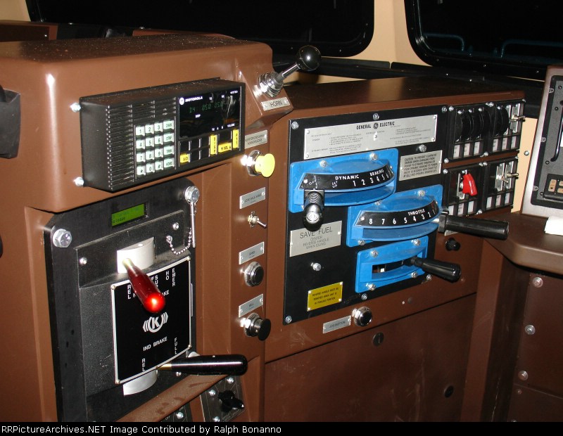 Overall view of engineer's controls, ES44DC # 5220